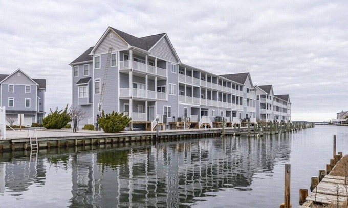 Fenwick Island House | Luxurious Townhouse with water views and access in Fenwick Island. Sleeps 8-10