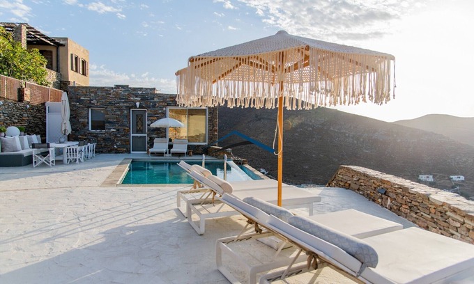 Korissia Villa | Luxurious Villa Luna with a swimming pool and a fantastic sea and sunset view