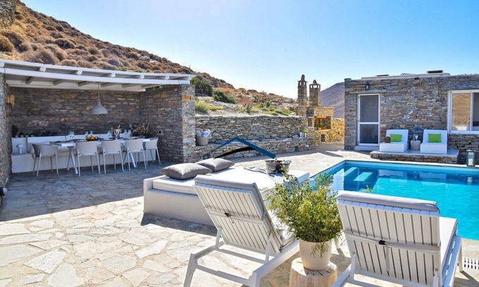 Korissia Villa | Luxurious villa with a swimming pool, sea and sunset view