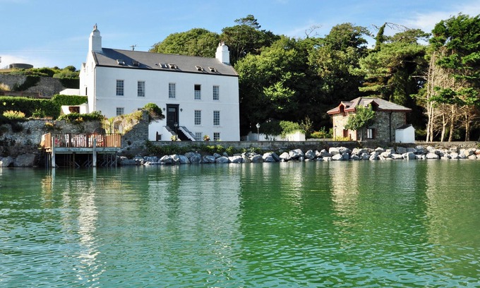 Ardfert Hotel | Luxurious Waterfront Georgian Manor House Restored and Fully Staffed 18 guestsn
