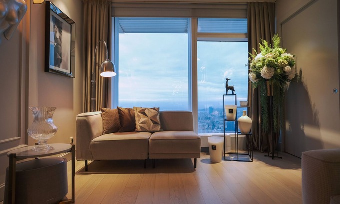 Sisli Apartment | LUXURIOUSLY FURNISHED, UNIQUELY DECORATED,WITH A BOSPHORUS VIEW, 1+1 APARTMENT.