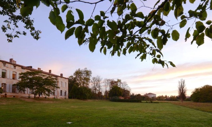 Le Fousseret House | Luxury 18c Chateau, 10 Bedrooms, Sw France, Views to Pyrenees