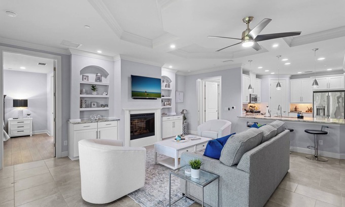 Naples Condo | Luxury 1st Floor Coach Home, Esplanade Golf, Tennis, Pickleball & Pools