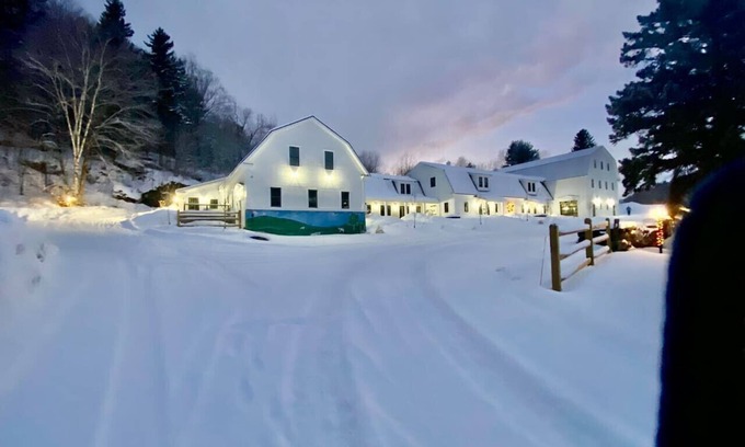 Wilmington House | Luxury 2 Bedroom Lodge Unit 302