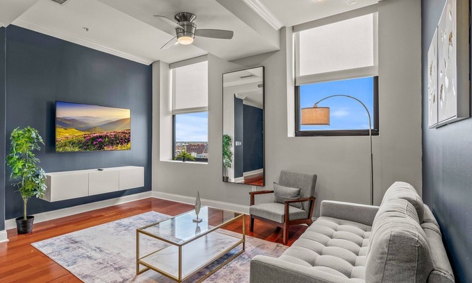 Olde Kensington Apartment | Luxury 2BD | Northern Libs | 2 Beds | Onsite gym