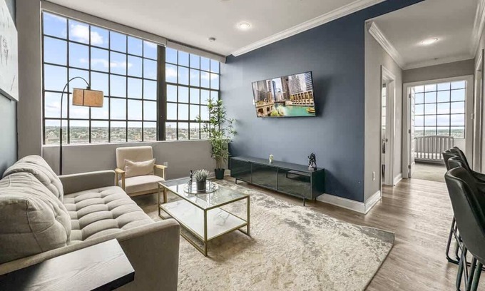 Olde Kensington Apartment | Luxury 2BD | Northern Libs | 2 Beds | Onsite gym