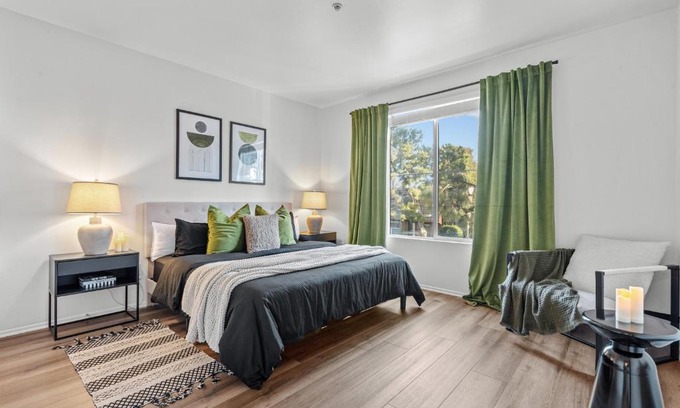 Del Rey Apartment | Luxury 2BDR in the center of Marina del Rey