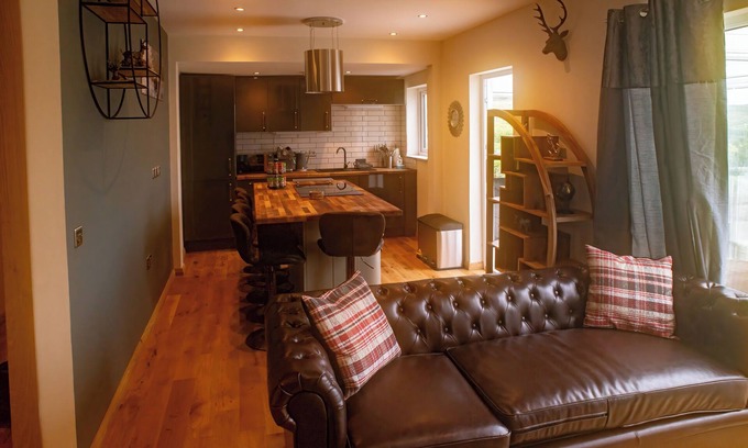 Isle of Skye House | Luxury 3 Bdrm Seaview Cottage by the Fairy Pools