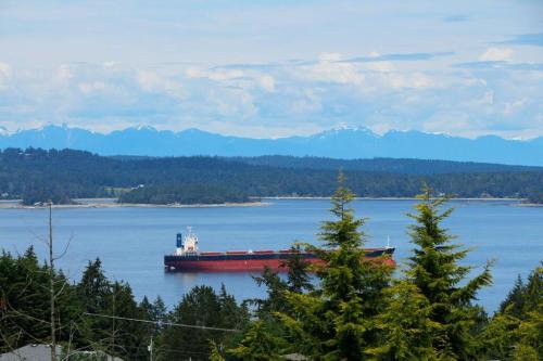 Chemainus Villa | Luxury 3-Bed, 5-Bath Ocean View Vacation Home