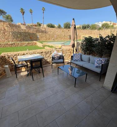 Qala Apartment | Luxury 3 Bed Apartment with Large Outdoor Pools and Gardens