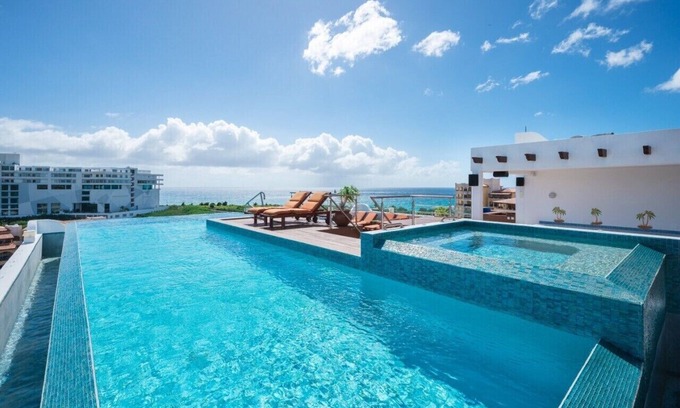 Maho Condo | Luxury 3bd PH, Ocean & Lagoon Views, Tennis, Gym, Private Lap Pool, Restaurants