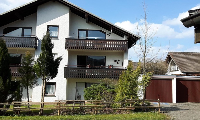 Zueschen Apartment | Luxury 4 to 6 people. apartment with garage located on the edge of quiet residential area
