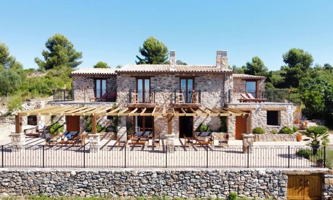 Cabanes Villa | Luxury 7-bed mountain-top ecolodge with sea views - La Cueva de Miravet