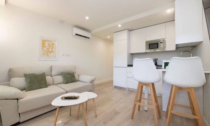 Aravaca Apartment | Luxury amidst nature