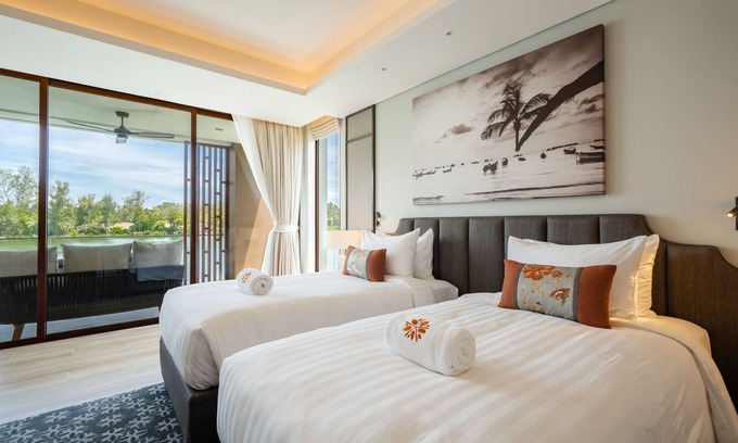 Bang Tao Apartment | Luxury apartments in the Laguna near the lake