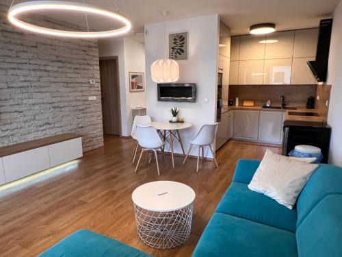 Zapad Apartment | Luxury apartment close to centre, VUSCH private parking included