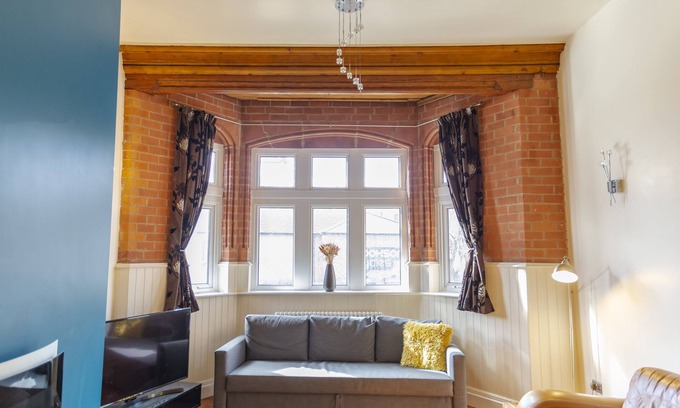 Whitefield Apartment | Luxury Apt No 1 - Two Bed Apartment