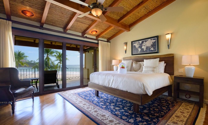 Playa Flamingo Villa | Luxury Beachfront Villa