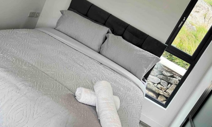 Newry Cabin | Luxury Cabin with Private Hot Tub 3