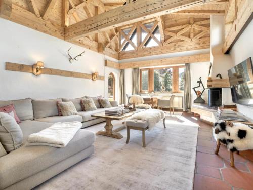 Kitzbuehel Ski Chalet | Luxury Central Kirchberg