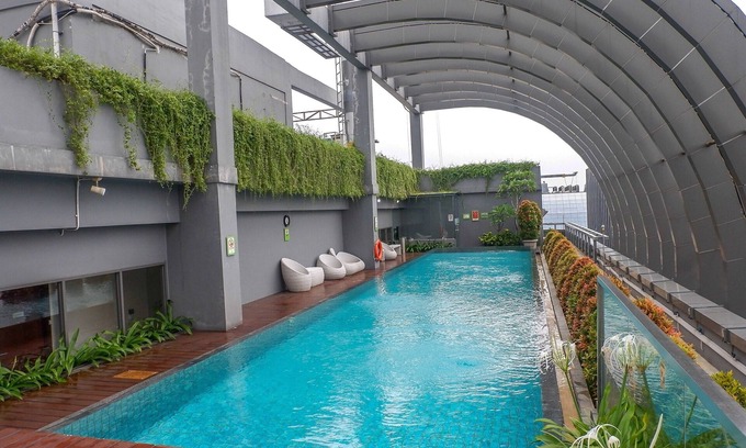 Pancoran Apartment | Luxury Design 1BR L'Avenue Apartment near Pancoran