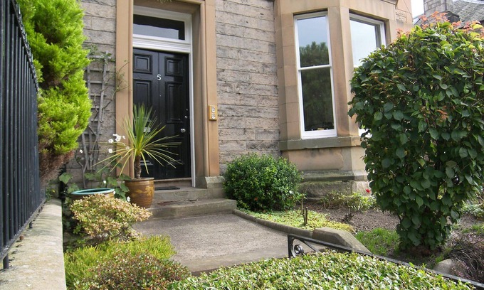 Newington House | Luxury Edinburgh Victorian Home - Central Edinburgh, 3 beds with carparking