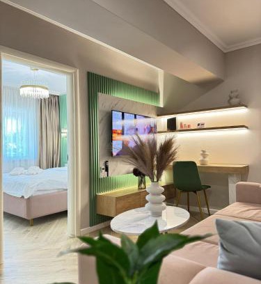 Iasi Apartment | Luxury Evergreen Towers by Glam Apartments
