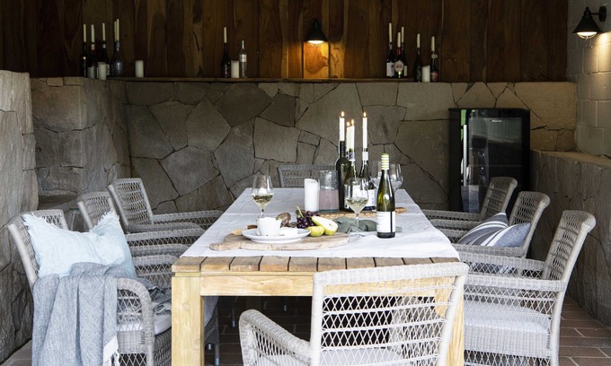 Upper Colo Other | Luxury Farmstay with Private River Access