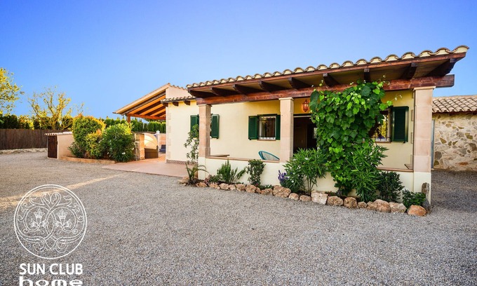 Son Antem House | Luxury finca SUN CLUB home - Mallorca, glass pool, BBQ, oasis of calm, free WIFI