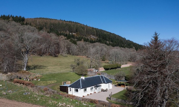 Scaniport Cottage | Luxury Highland Getaway with hot tub by Loch Ness on the Great Glen way - Glen View