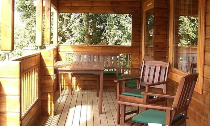 Cornwall House | Luxury Holiday Cottages Set in Beautiful Devon Scenery