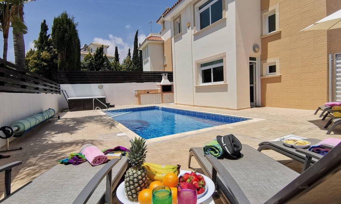 Protaras Villa | Luxury Holiday Villa with Pool, Hot Tub and Wi-Fi in Protaras near Fig Tree Bay