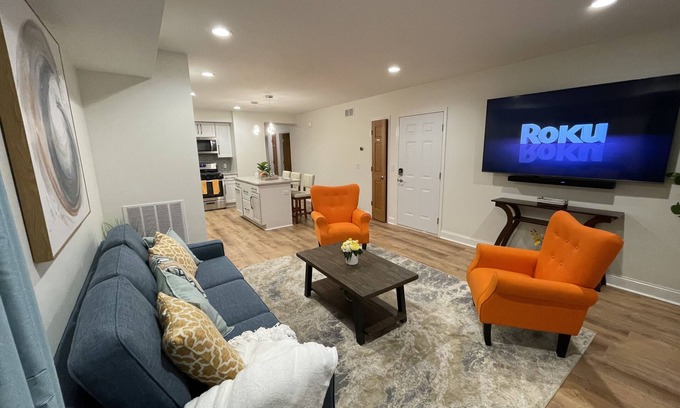 Kutzky Park Apartment | Luxury King Suite—Steps from Mayo Clinic Hospital