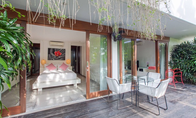 Drupadi Apartment | Luxury Lounging Apartment In The Heart Of Seminyak