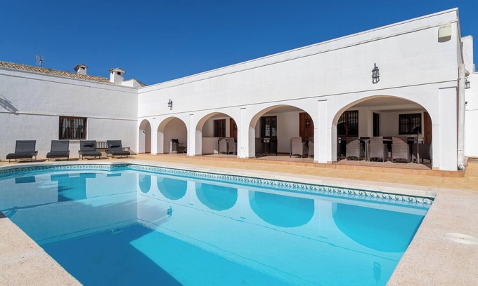 Villena House | Luxury Mansion "Casa Solariega Luxury Mansion in V" with Shared Pool, Garden, Terrace, A/C & Wi-Fi