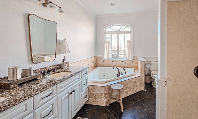 Narvon House | Luxury Mansion: Heated Pool + Hot Tub + Arcade Room