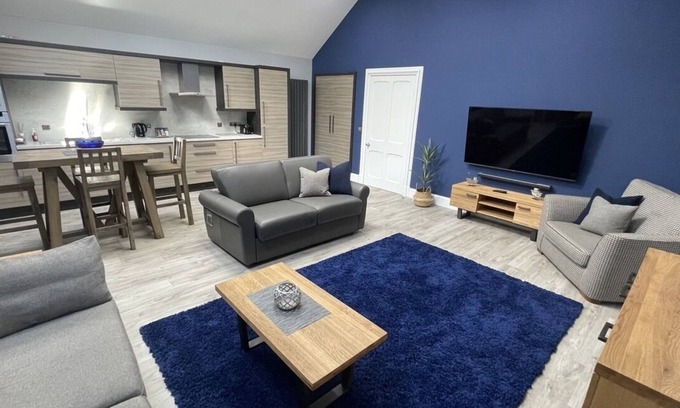 Wick House | Luxury modern conversion with open plan living.