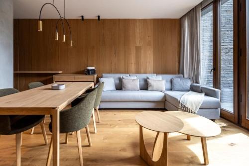 El Tarter Apartment | Luxury Mountain Stay l 1 Minute To Slopes l 6pax l GYM - SAUNA - POOL l by BonesVacances