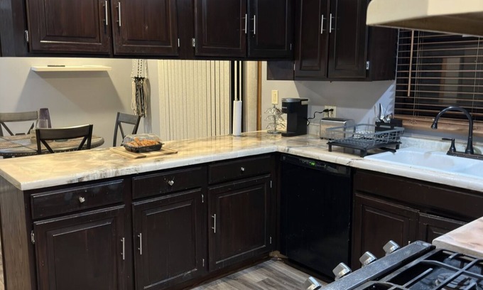 La Grange Apartment | Luxury on Lagrange