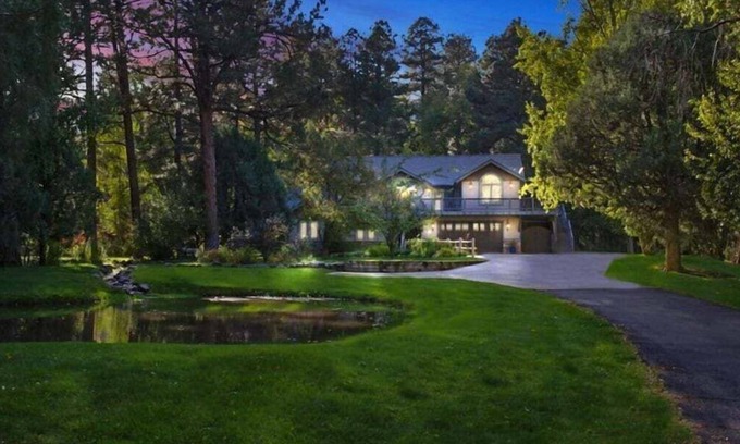 Hermosa House | Luxury on the River, Spacious Home Nestled in the Woods w/Private Hot Tub, Yard