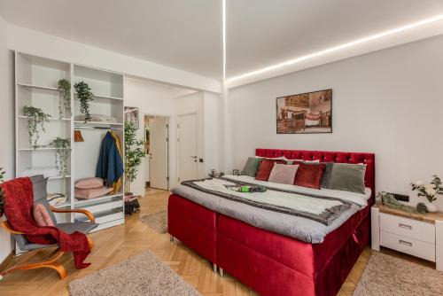 Bucharest City-Centre Apartment | Luxury Penthouse - 2 BR Jacuzzi Apart near Grand Hotel at Universitate