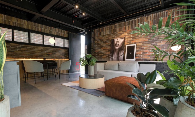 La Florida Apartment | Luxury Penthouse Loft in the middle of Provenza