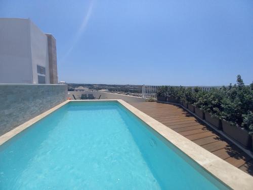 Hamrun Apartment | Luxury Penthouse with private pool