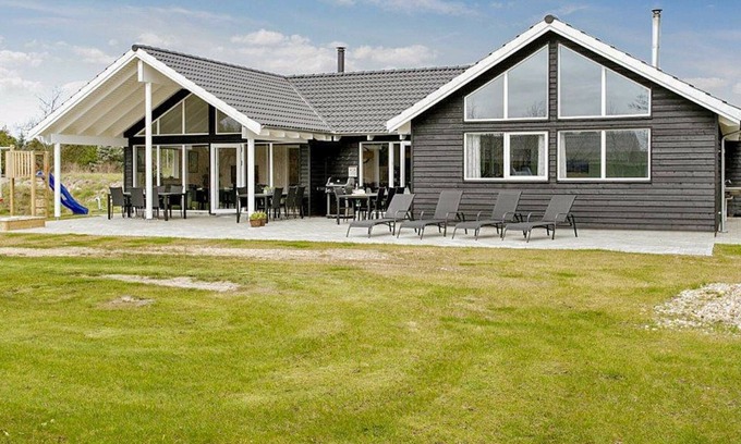 Blavand Strand House | Luxury Pool Retreat in Blavand - By Traum Ferienwohnungen