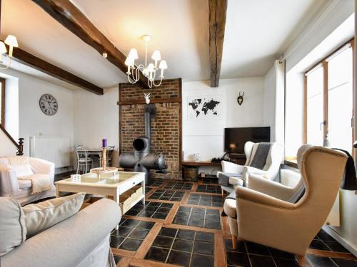 Ohey House | Luxury Pool Villa in Goesnes, cleaning included