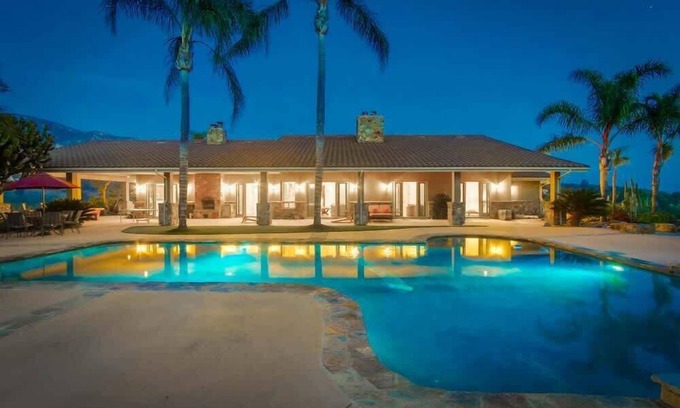 Poway House | Luxury Private Estate | Pool & Pickleball Court