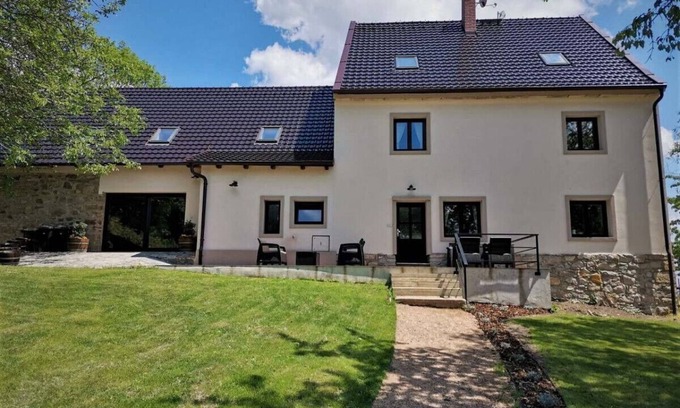 Libesice House | Luxury renovated barns with private wellness