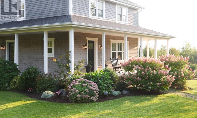 Anne's Land House | Luxury Rental Located In New Glasgow, Minutes To Amazing Restaurants and Beaches