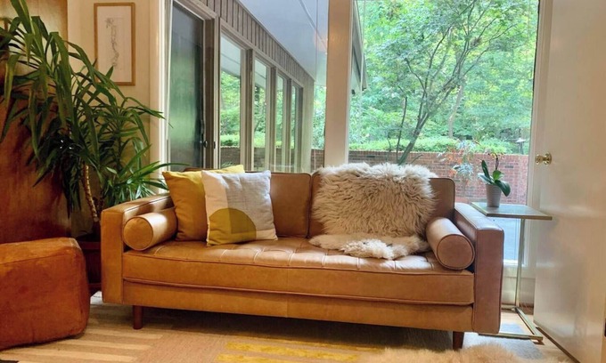 Chapel Hill House | Luxury Retreat in North Carolina 1376