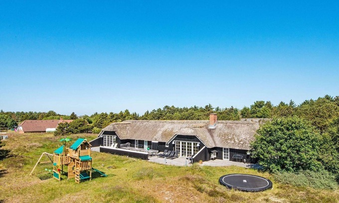 Sonderho House | Luxury Retreat with Pool - By Traum Ferienwohnungen